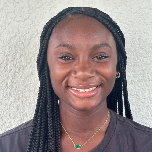 Babysitter in Charlotte: Camryn