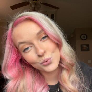 Babysitter in Bolivar (Missouri): Cassidy