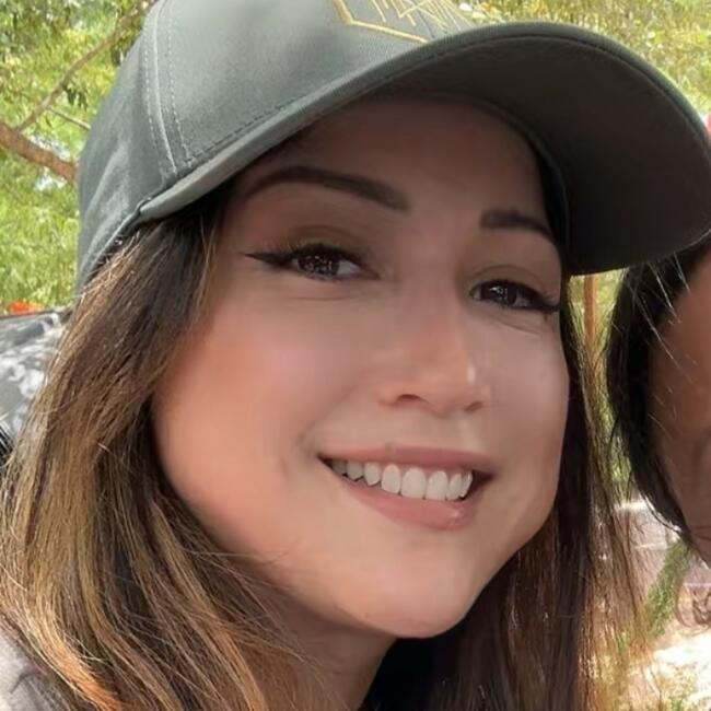 Babysitting job in Alice: Kristen