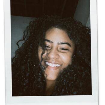 Babysitter Recife: Lais