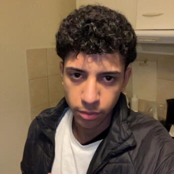 Babysitter in Kortenberg: Rayan