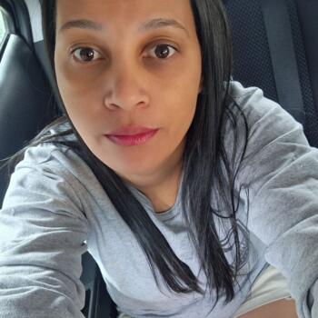 Babysitting job in São José dos Pinhais: babysitting job Fernanda