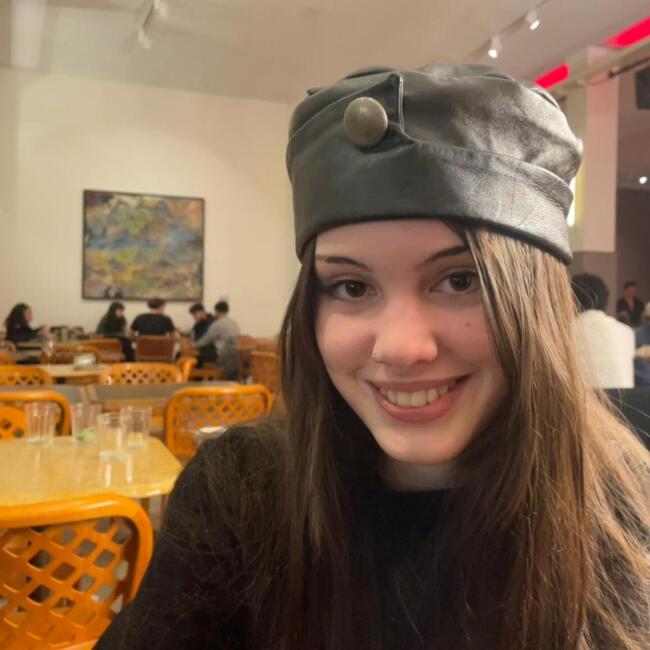 Baby-sitter in Bâle: Ava