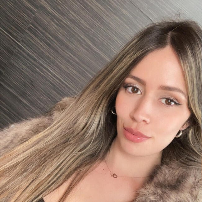 Babysitter in Spittal an der Drau: Laura leal