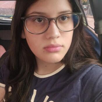 Babysitter in Montevideo: Miley