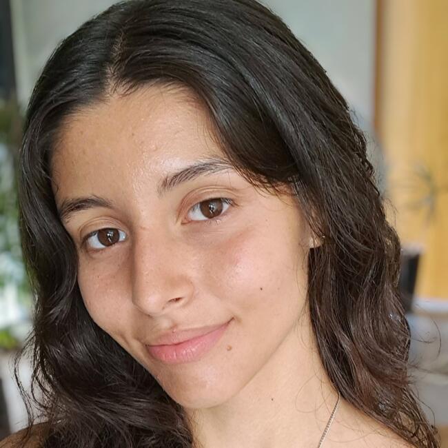 Babysitter in Aveleda: Mariana