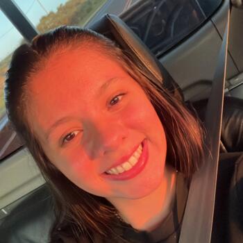 Babá em Avaré: Isabela