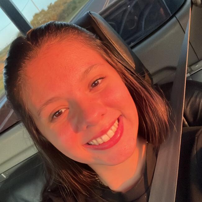 Babá em Avaré: Isabela