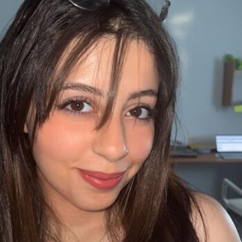 Babysitter in Clermont-Ferrand: Chaïma