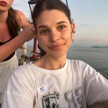 Babysitter in Melbourne: Kya