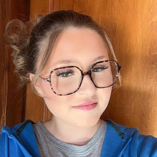 Babysitter in Thélus: Marie