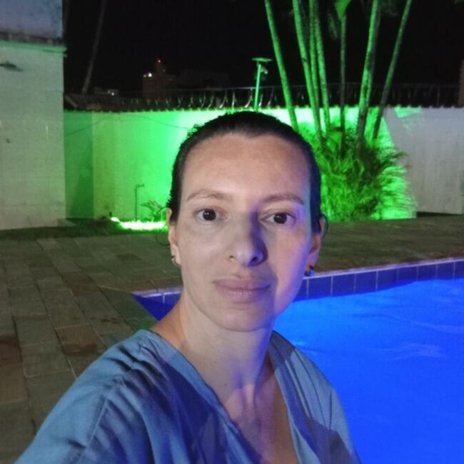 Babysitter in São Paulo (São Paulo): Cristiane