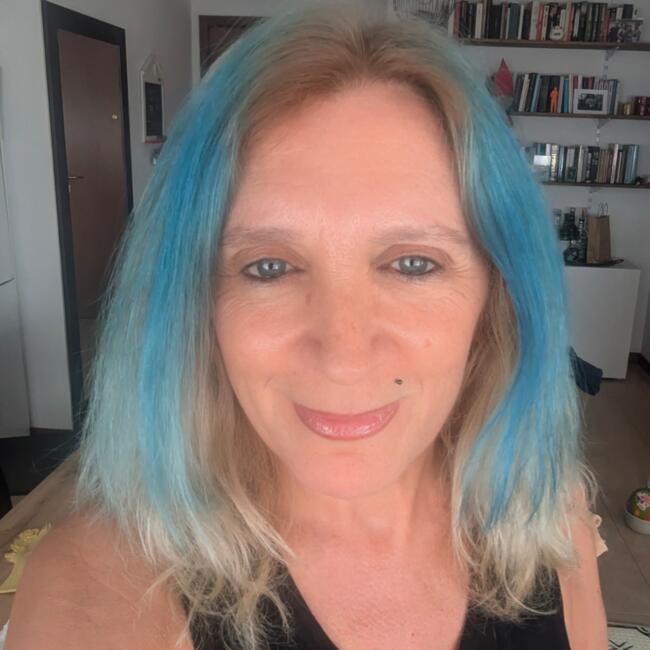 Baby-sitter in Bologne: Monica