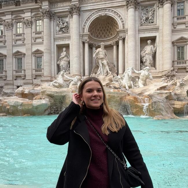 Niñera en Gandía: Ángela
