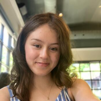 Baby-sitter in Guelph: Victoria