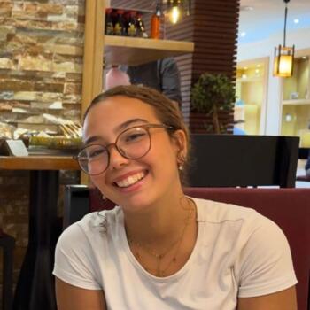 Babysitter in Belfort: May