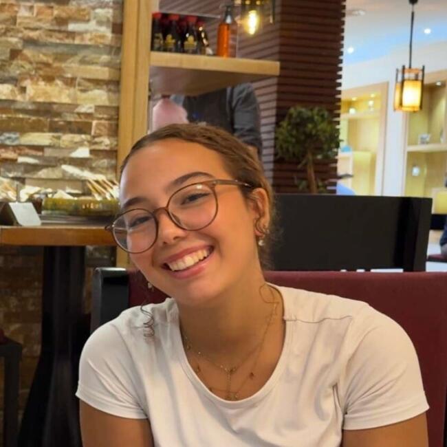 Babysitter in Belfort: May