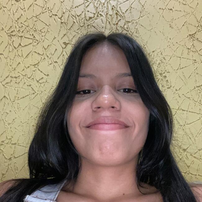 Babá em Manaus: Sarah