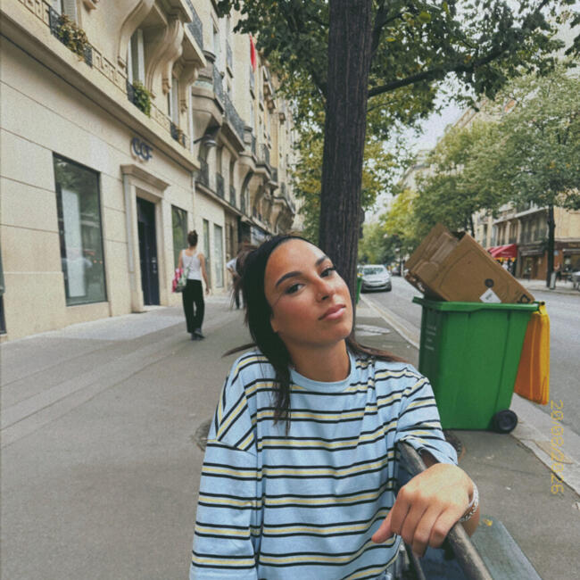 Babysitter in Villeneuve-Saint-Georges: Leïla