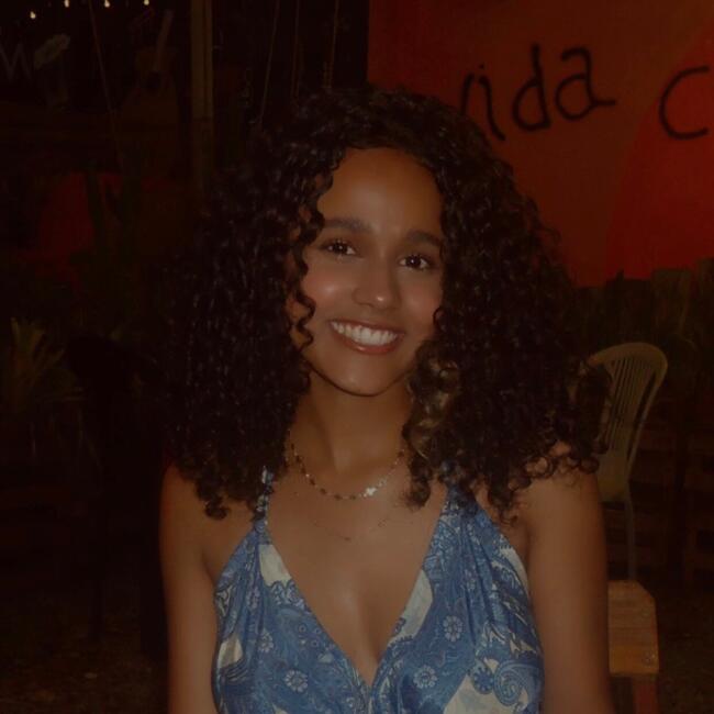 Babá em Viçosa: Ana Julia