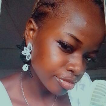 Babysitter Lagos: Ejefoh