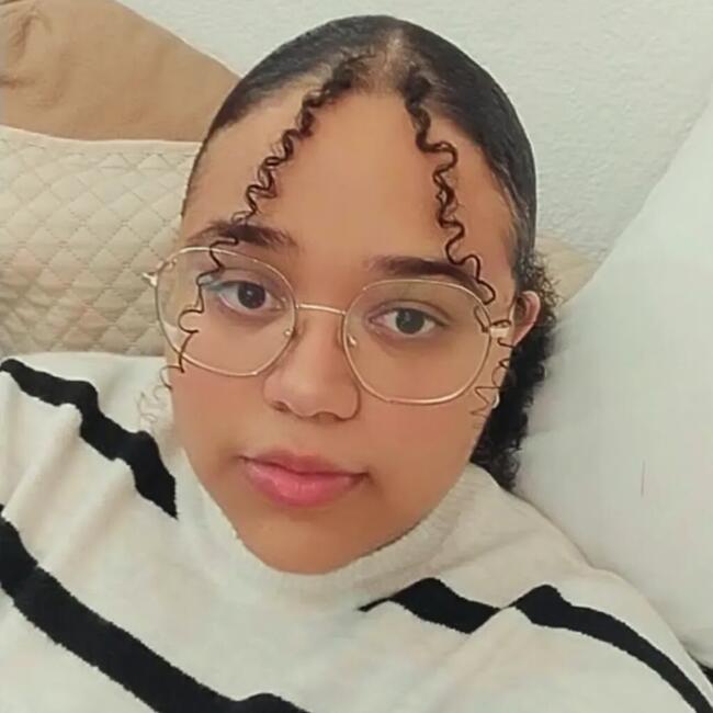 Babysitter in Amadora: Melany