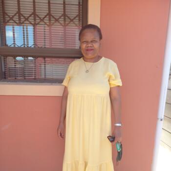 Babysitter in Cape Town: Tembeka