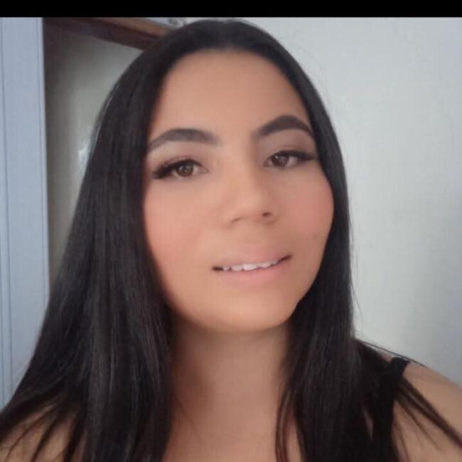 Babá em Londrina: Amanda