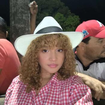Niñera en Floridablanca: Nicol