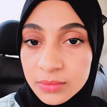 Babysitter in Cairo: Sofiya