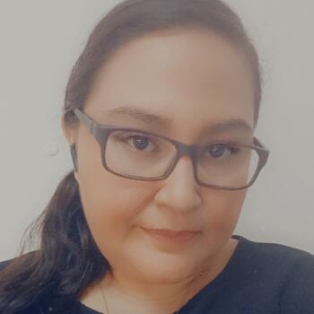 Babysitter in Mejicanos: Cecilia Calidonio