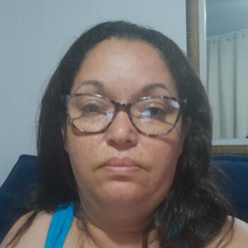 Babysitter São Paulo (São Paulo): Valéria Oliveira