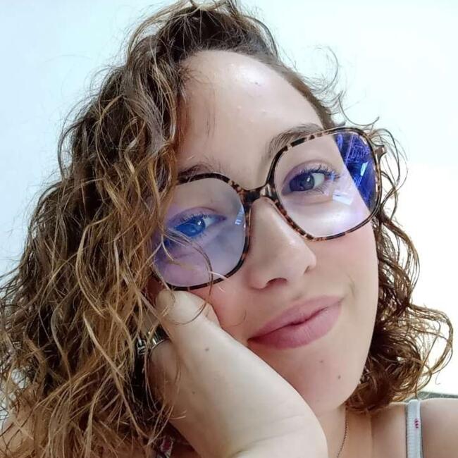Babysitter in Albi: Emma