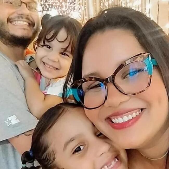 Emprego de babá em Caucaia: Raira