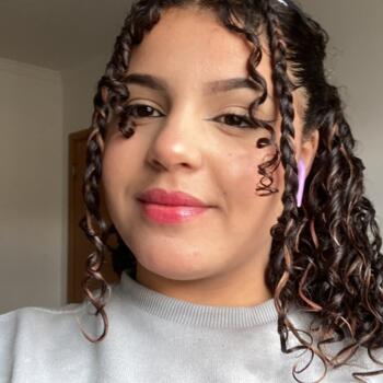 Babysitter in Almirante Tamandaré: Alice