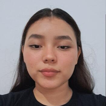 Babysitter Los Algarrobos: Ashley Zurdo