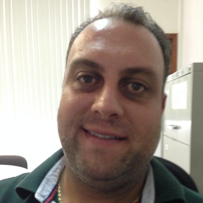 Emprego de babá em Umuarama: Rodrigo