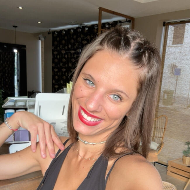 Babysitter in Béziers: Chloe