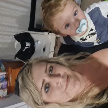 Babysitting job in Gold Coast: babysitting job Melinda
