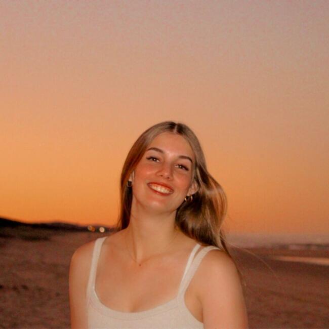 Nanny in Sunshine Coast: Zoe