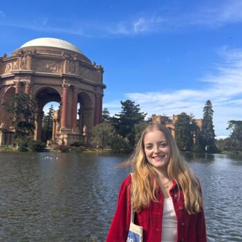 Baby-sitter in Montréal: Katherine