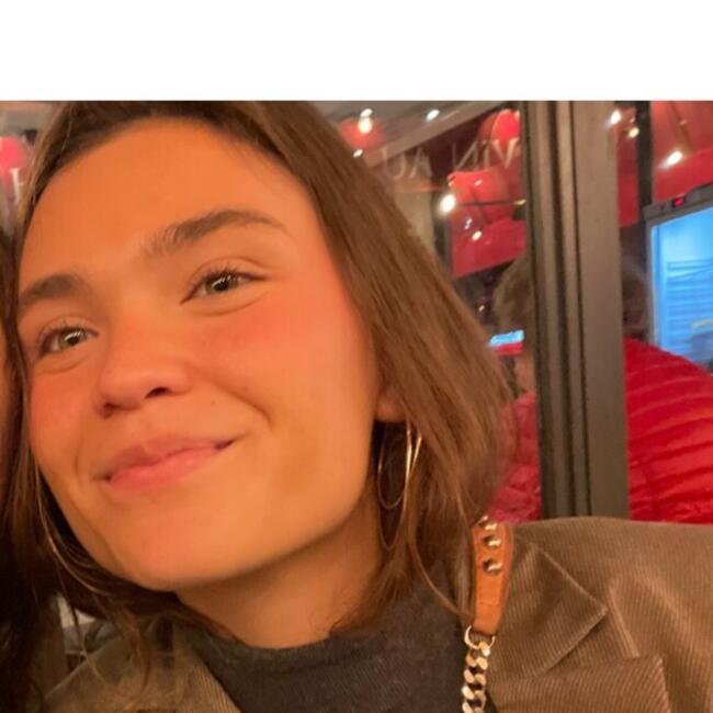 Babysitter in Taastrup Valby: Olivia