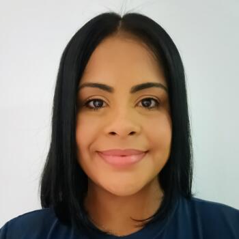 Babá São Luís: Paola