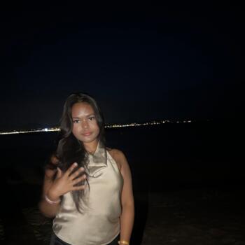 Babysitter in La Tronche: Hadjer