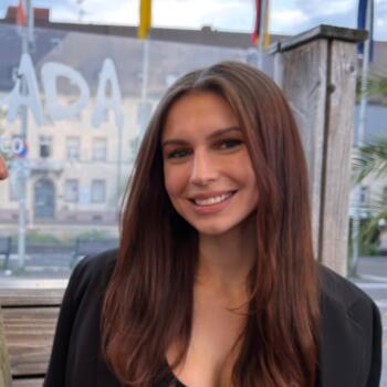 Babysitter in Freiburg im Breisgau: Savannah