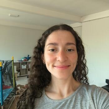 Babysitter in São Paulo: Leticia