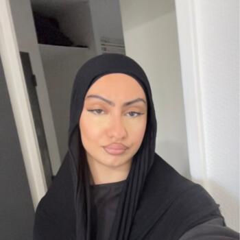 Babysitter in Auch: Anieza