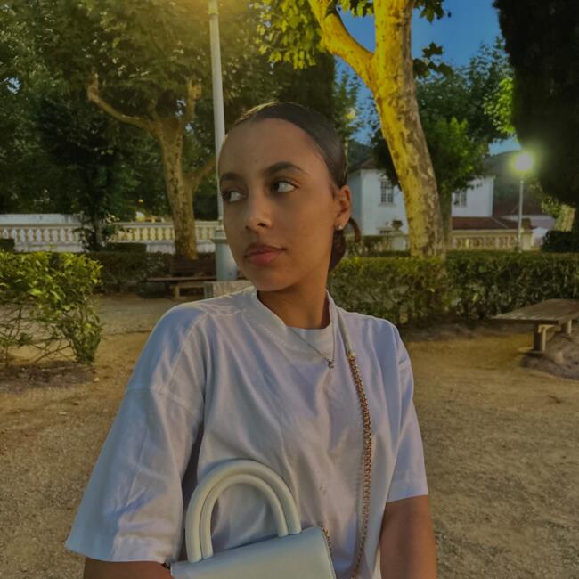 Babysitter in Lorentzweiler: Inês