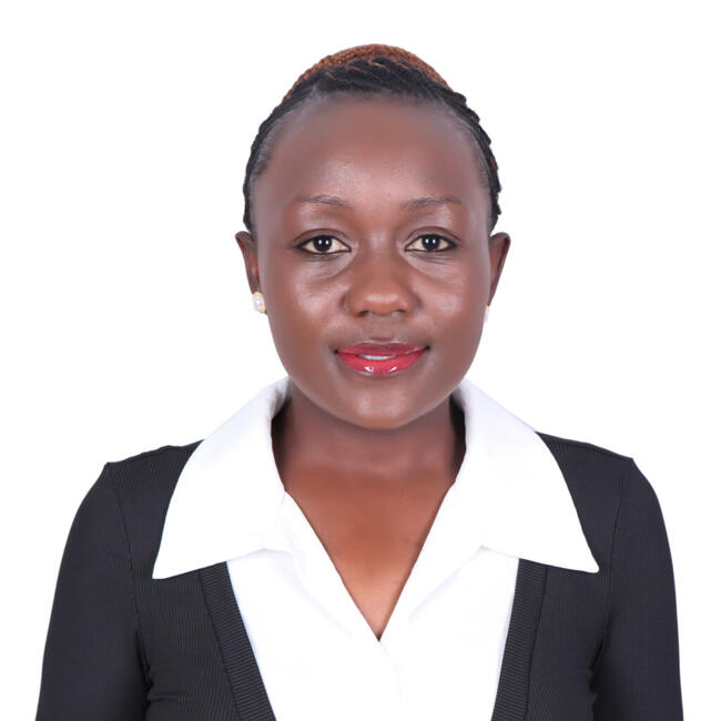 جليسة أطفال في الدوحة: Bridgit