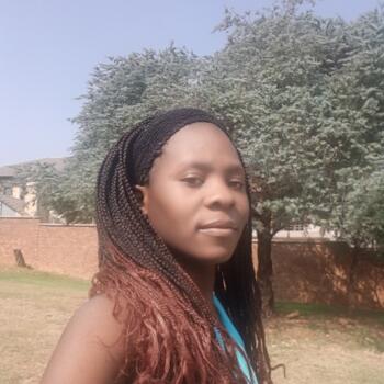 Babysitter in Soshanguve: Mandifadza